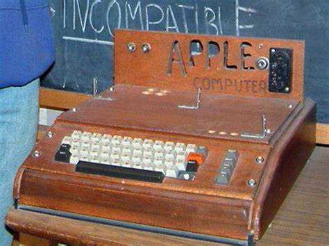 You are currently viewing 1976 Apple Expected to Fetch $500,000